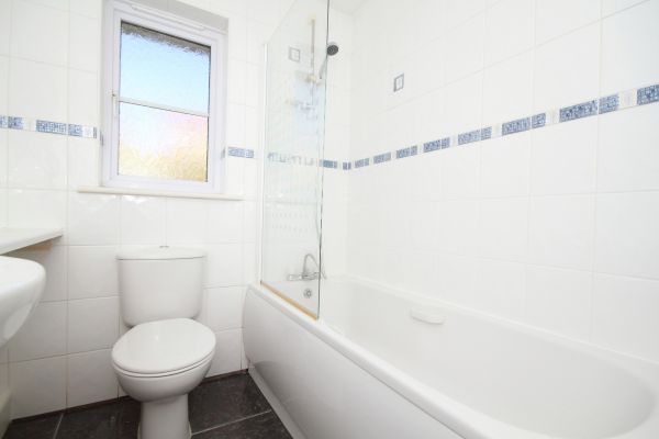Shower Window Replacement in Fort Mill